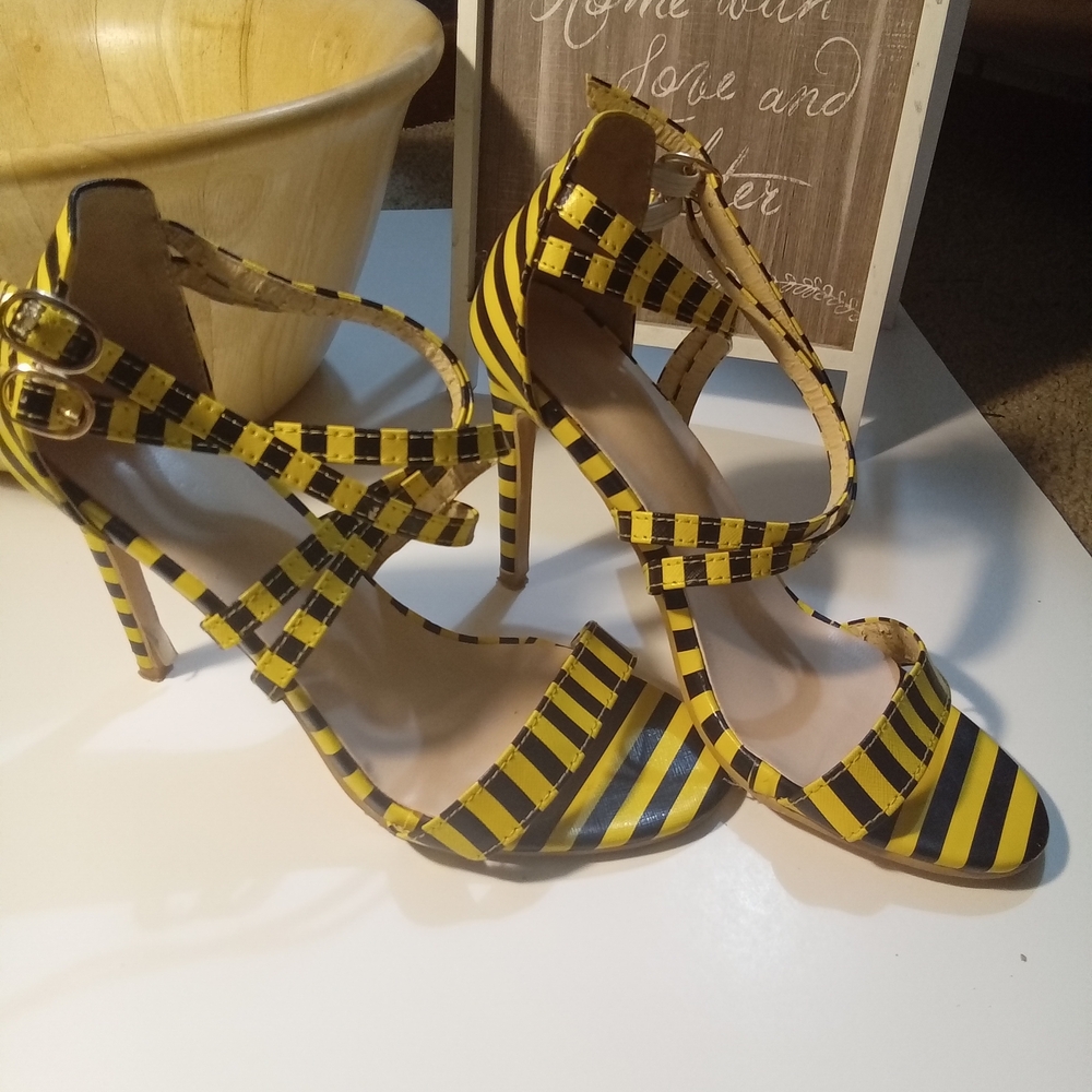 chic Yellow and Black Striped High Heel Sandals